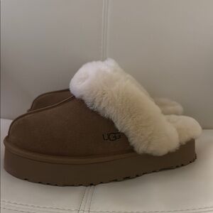 UGG Women's Tan Slippers